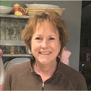 Meet your Posher, Connie